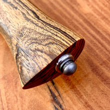 Load image into Gallery viewer, “Ozark Star” Damascus Bowie
