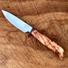 Load image into Gallery viewer, Olivewood Hunter
